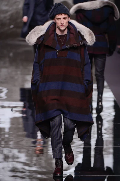 Look 31